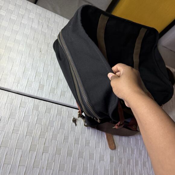 Tumi Dakota Weekender Carry On Bag Black Brown with Original Lock & Keys Travel - Picture 4 of 10